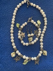 Freshwater Pearls Jewelry Set with charms