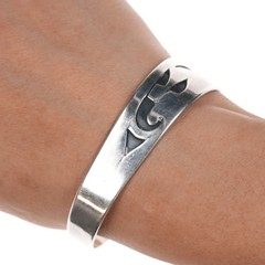 6.375″ Vintage Native American overlay style sterling cuff bracelet
