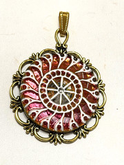 NEW ITEM* HUGE! FIERY VTG SCULPTED IRIDESCENT VOLCANO CZECH GLASS PENDANT