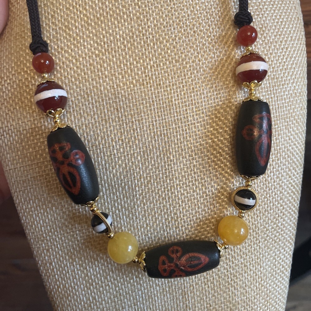 Tibetan Agate Dzi bead necklace 已開光火供降魔杵天珠