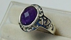 LOVELY OVAL FACETED NATURAL AMETHYST IN STERLING SILVER.925 RING SIZE 7.0-7.25!
