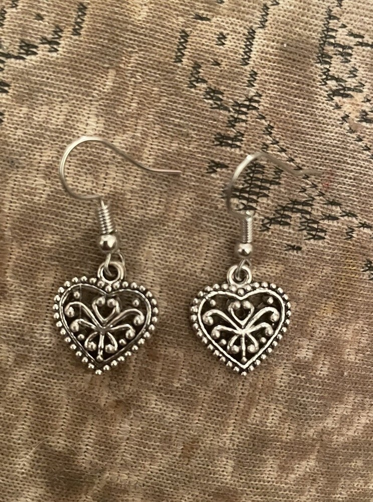 Antique Silver Victorian Filigree Small Heart Charm French Wire Dangle Earrings