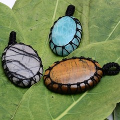 Wholesale 3 Pcs Handmade Natural Mix Gemstones Macrame Healing Crystal Pendants