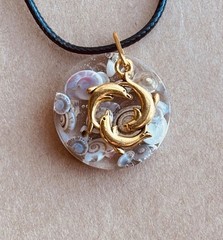 Dolphin Seashell Resin Necklace – Ocean Inspired Handmade Pendant – Gift Bag