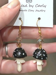 Black Handmade Clay Mushroom Earrings – OOAK Magical Witchy Dopamine Jewelry 🍄✨