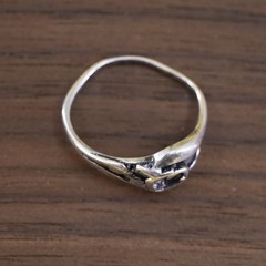 Size 6.75, sterling 925 silver handmade Freeform floral ring