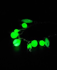 Uranium glass assorted bead charm? bracelet style on silver rolo chain 7″