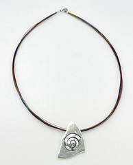 Artisan Sterling Silver Modernist Spiral Pendant Multicolor Wire Necklace 18 in