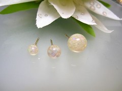 Vintage Australian fiery Opal 4,5,8 mm round ball stud 14k gold earring USA made