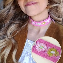 CHOKER NECKLACE Pink Vintage Lace – New & Handmade – Boho, Ombre Ribbon Ties Bow
