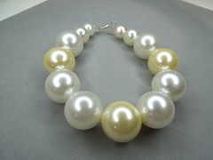 10 in pearl anklet yellow chunky handmade two tone with lobster claw stretch