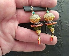 24k vermail grn quartz peridot TQ spiny oyster earrings by Kate Nolan 2 1/4″