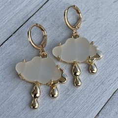 Min Favorit Frost Resin Rain Cloud & Gold Pl Artisan Drop Earrings So Fun!