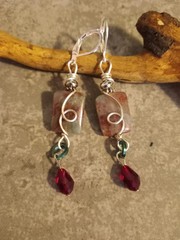 UNIQUE GREEN GARNET BEAD/GARNET CRYSTAL DROP/SILVER LOOP WIRE WRAP EARRINGS