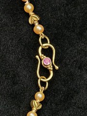 18k Gold S-Hook Clasp Necklace Preach Pearl Pink Gem Granulated Handcrafted 16″