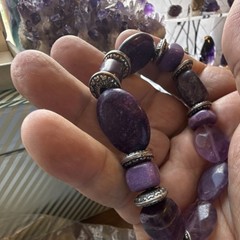 Beaded Stretch Bracelet Adjustable Purple sugilite and Amethyst Stone