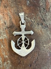 Sterling Silver 950 Cardenas Taxco Anchor captain green fire opal inlay pendant