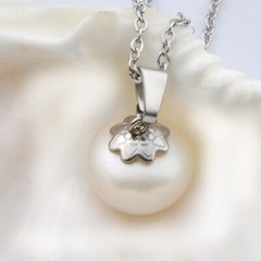 Handmade Round Natural Pearl Gemstone Silver Necklace Pendants Holiday Gifts