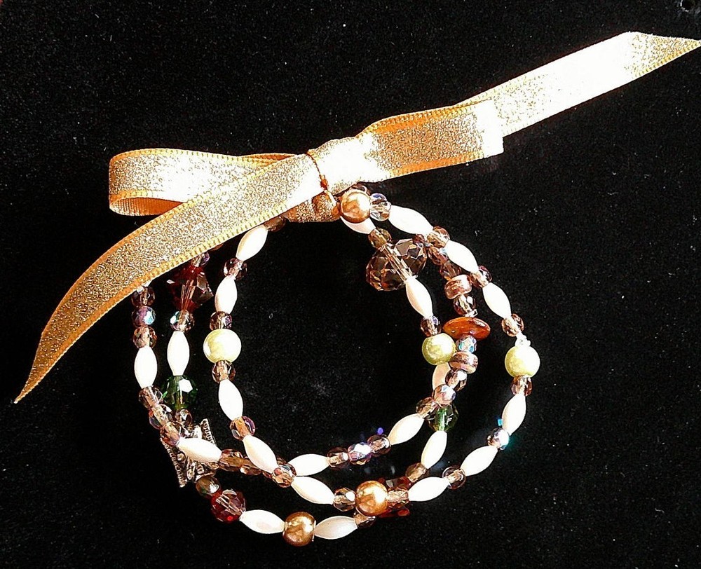 3 Stacked Freshwater Pearl/Swarovski Crystal Beaded Stretch Cord Bracelets NWOT