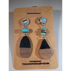 TrailerSparkEmporium Wood Resin Turquoise Dangle Earrings Boho Nickel Free NEW