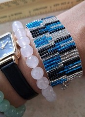 Mexican Handmade Beaded Bracelet/Bookmark Threaded Beautiful Made In Mexico Blue