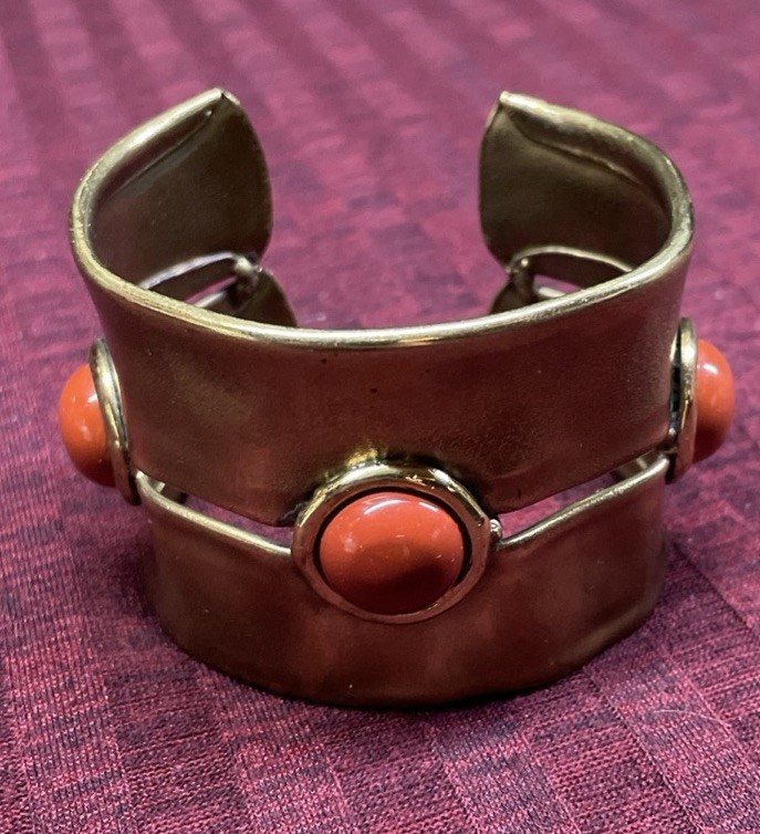 VTG Hand Made Brass And Red Jasper Cabochon Cuff Bracelet Costume/Brutalist