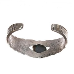 6.375″ Vintage Native American sterling cast cuff bracelet with turquoise