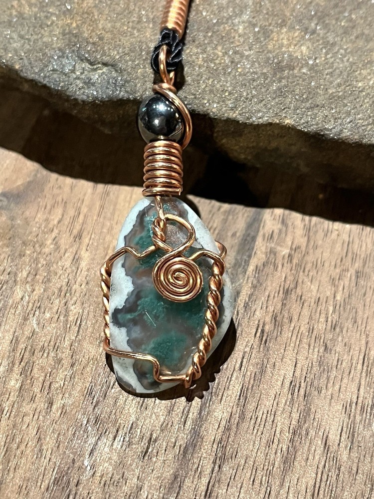 Exquisite Moss Agate Faceted Copper Wire Wrap Gemstone Necklace