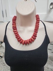 Ceramic Coral Colored Necklace Ten Thousand Villages Fair Trade Beautiful 9in