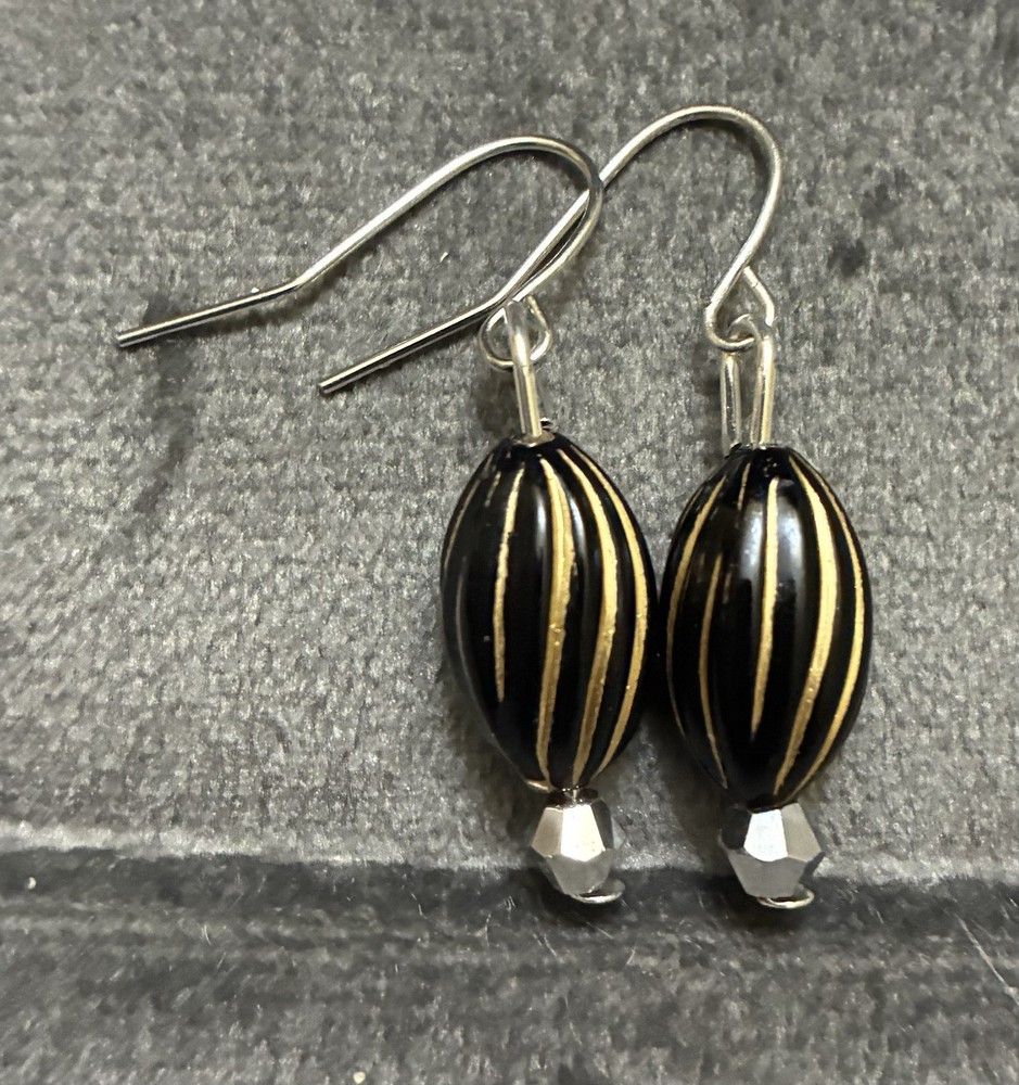 Handmade Black And Gold Oval Bead Dangle Style Earrings