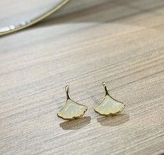 Jade Ginkgo Biloba Stud Earring｜Myanmar (Burma) Nephrite｜925 Silver &Gold Plated