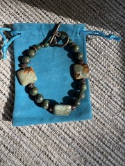 Green Serpentine Jasper Beaded Bracelet Copper Toggle Clasp Moss Matrix 8.25″