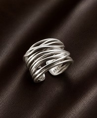 Sundance S925 Sterling Silver Wide Ring Sz 6 Artisan Crossover Boho Catalog Open