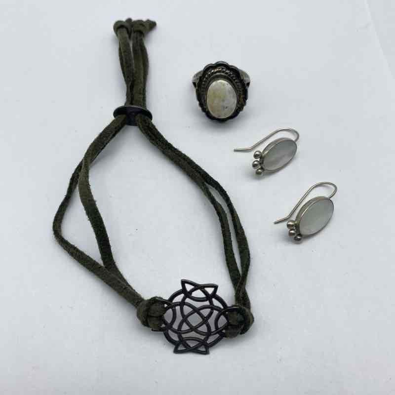 Sterling Silver 925 MOP Artisan Jewelry Lot Ring Earrings Bracelet 3 Pieces