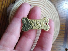 10pc Dog Bone Pendant Charm Hammered Antique Gold Tone 35mm(1 3/8″) x 17mm( 5/8″