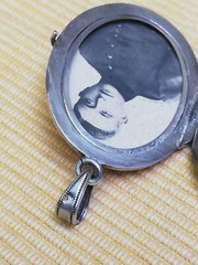 Style Art Deco Alpaka PICTURE SOLDIER LOCKET PENDANT WATCH CHAIN FOB..