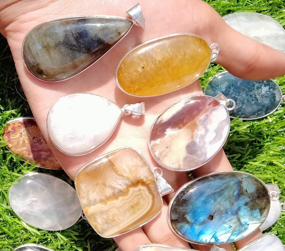 Exotic Labradorite Gemstone 925 Sterling Silver Plated 1Pcs Bezel Pendant Lot