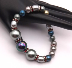 Enchanting South Sea Pearls Grays, Blues Red Accents Beaded Bracelet
