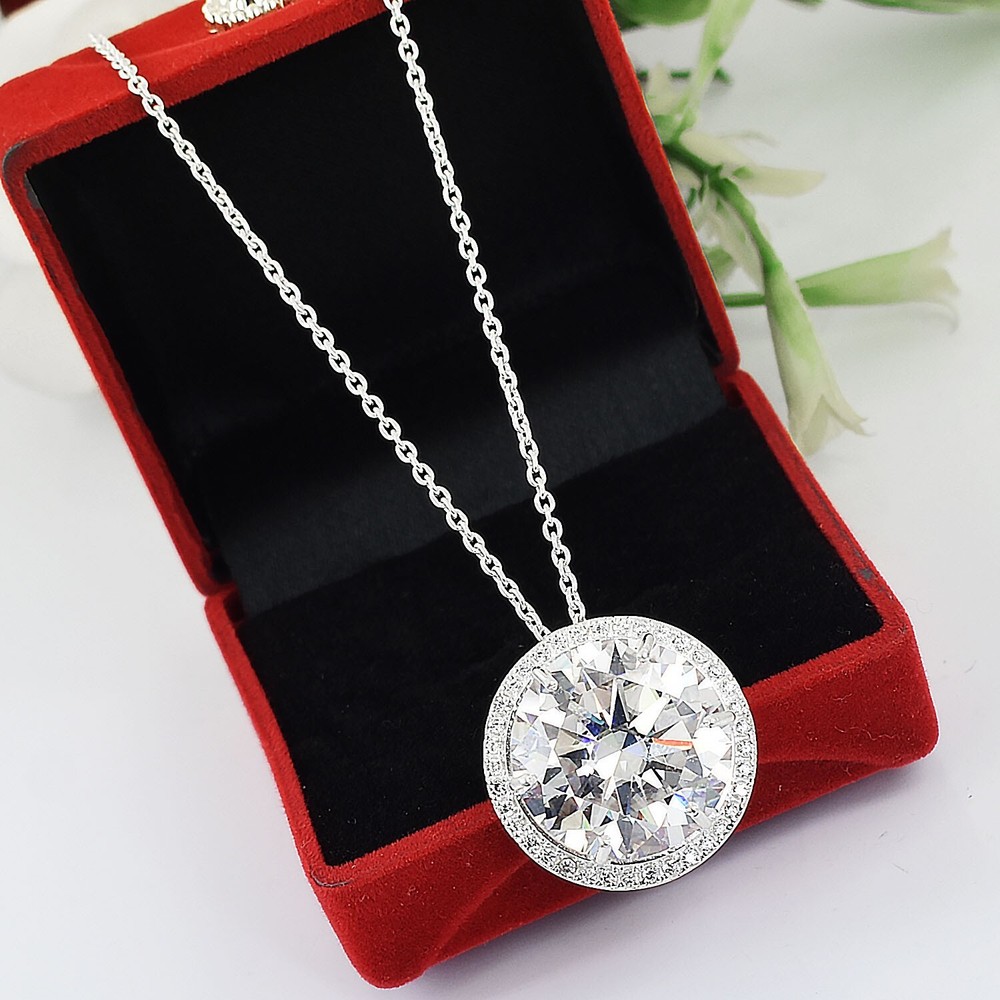 27.35 Ct Certified White Diamond Solitaire Pendant ! FREE Diamond studs!
