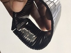 Appartement a Louer Designer Black Glossy Flexible Metal Statement Bracelet 195g