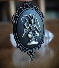 Antiqued Brass Vintage Style Cameo Necklace black (Baphomet).