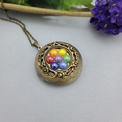 Ox Brass Round Rainbow Keepsake Photo Locket Vintage Jewelry