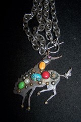 THE MAD COW CO Wester Turquoise Gemstone Bucking Bronco Horse Cowboy Necklace