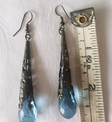 Filigree Antiqued Silver Metal & Lucite Crystal Teardrop Pierced Dangle Earrings