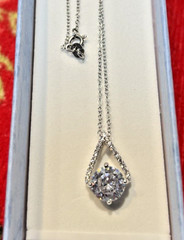 Vintage Sterling Silver .925 YGI 9mm CZ & V-Shape wCZs Pendant 18″L Necklace