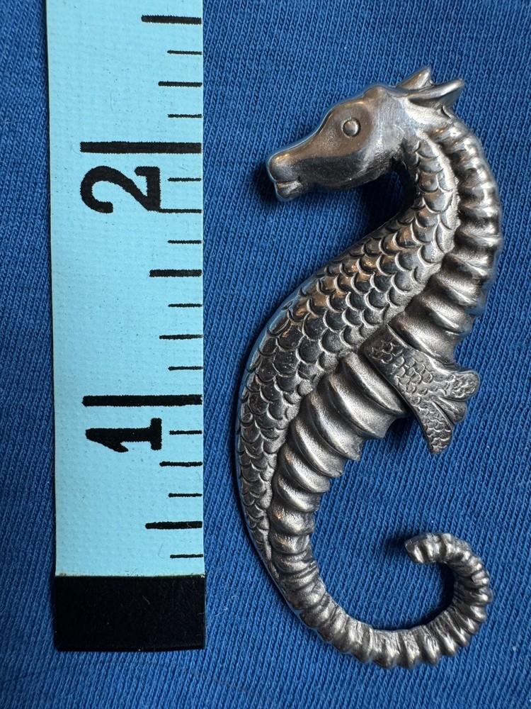 Vintage cast pewter seahorse pin/pendant 2.25 inches long