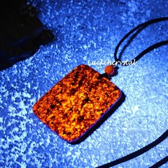 Natural Yooperlite Rectangular Pendant UV Glowing Flame Stone Amulet Necklace