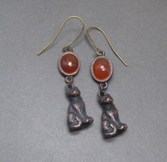 Vintage Style Carnelian Orange Brown Drop Dangle Cat Earrings