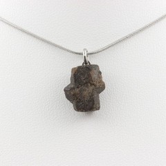 Minerals And Gemstones. Raw Staurolite Necklace. 12.00 Ct. Kerzest, Cor