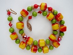 Summertime! 15.25″ Red, Yellow, and Green Glass Beaded Necklace